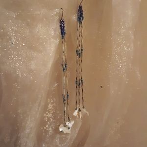 Earrings with 3 birds "flying"